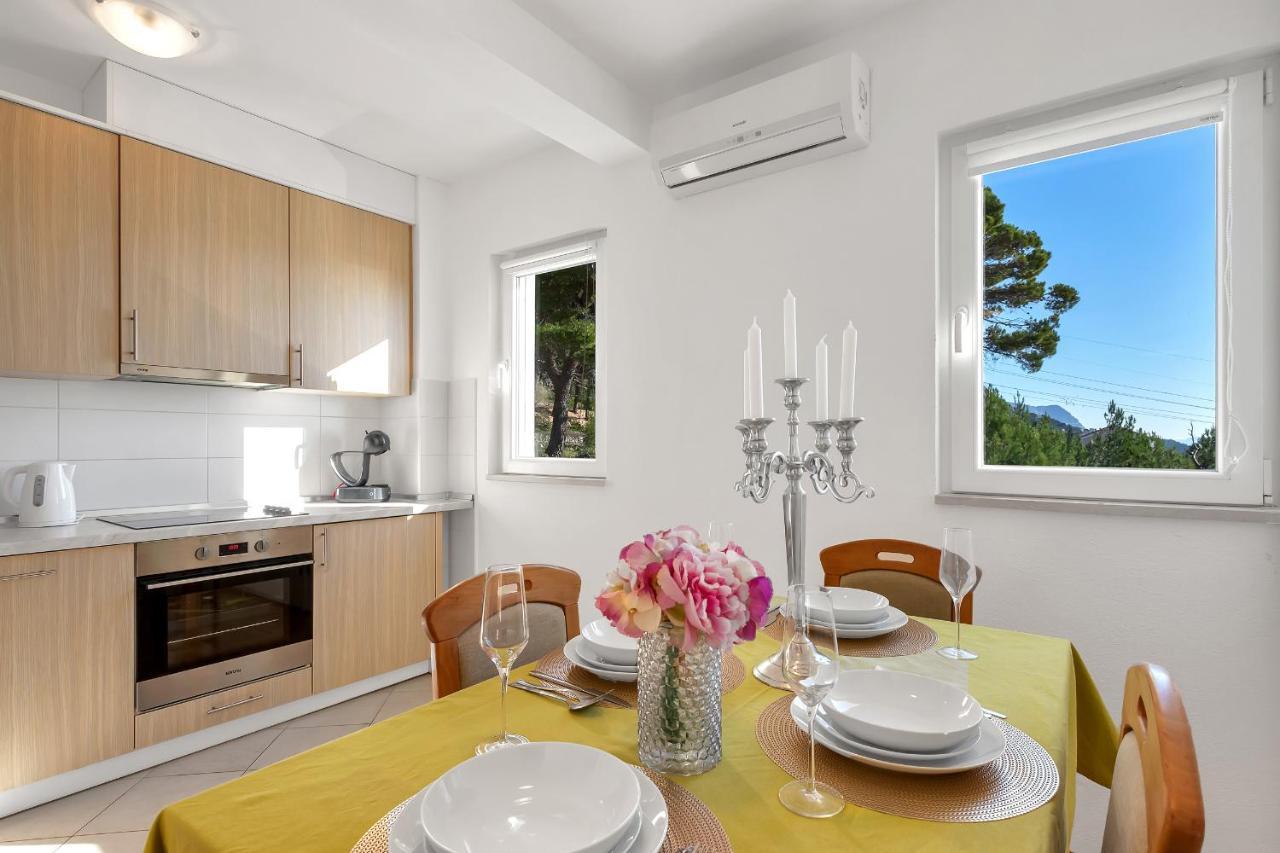 Apartments Santric - The Hill Makarska Exterior photo